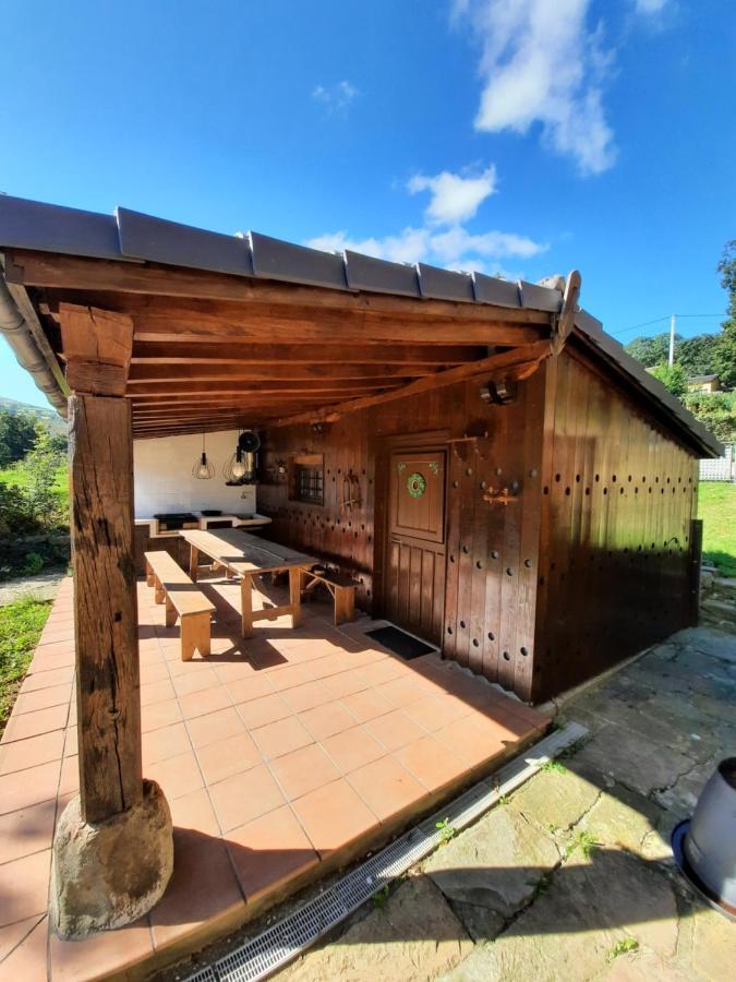 Cabana Pasiega La Quemada San Pedro Del Romeral Exterior foto