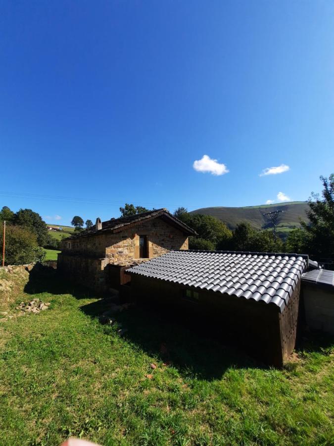 Cabana Pasiega La Quemada San Pedro Del Romeral Exterior foto